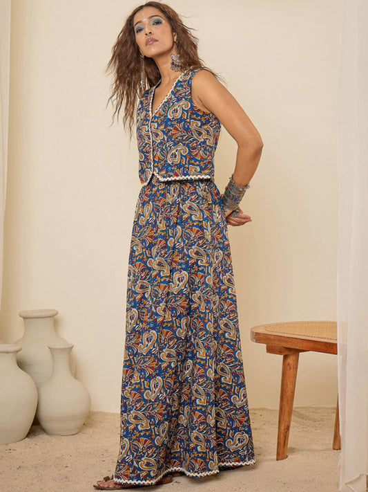 Women Pure Cotton Indie Floral Print V-Neck Waistcoat & Flared Skirt Co-ord Set